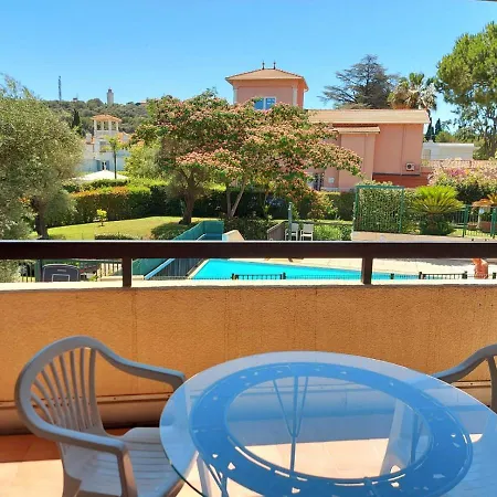 شقة Exclusive 80 Sqm With Private Garden And Terrace On The Cap D Antibes, 300 Mt From Sandy De La Salis